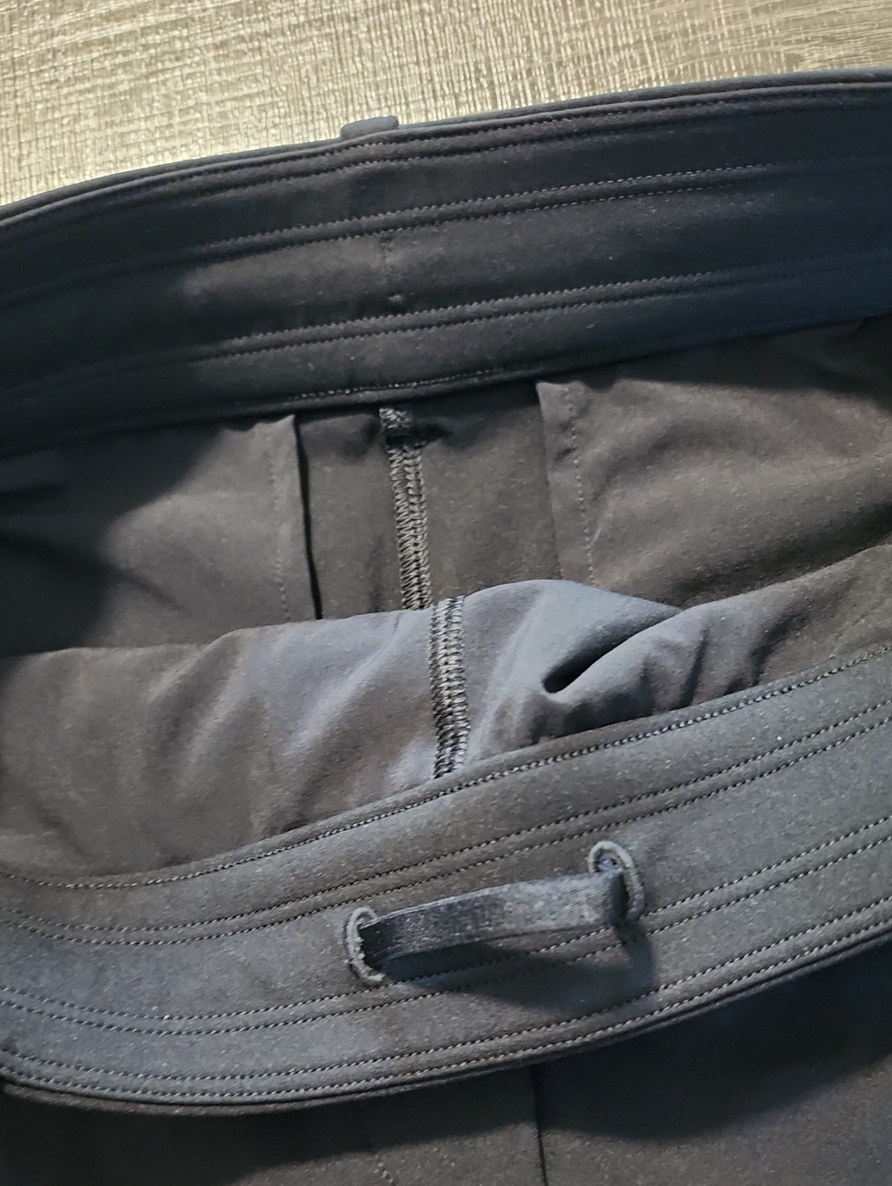 ๐ต Lululemon "Daydrift" High Rise Straight Leg Trouser ๐ต - Picture 3 of 6